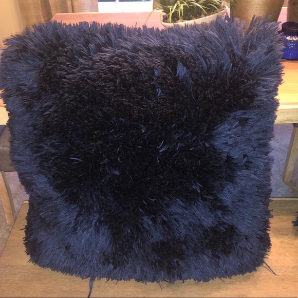 Large Navy Shag Pillows - Picture 3 of 3